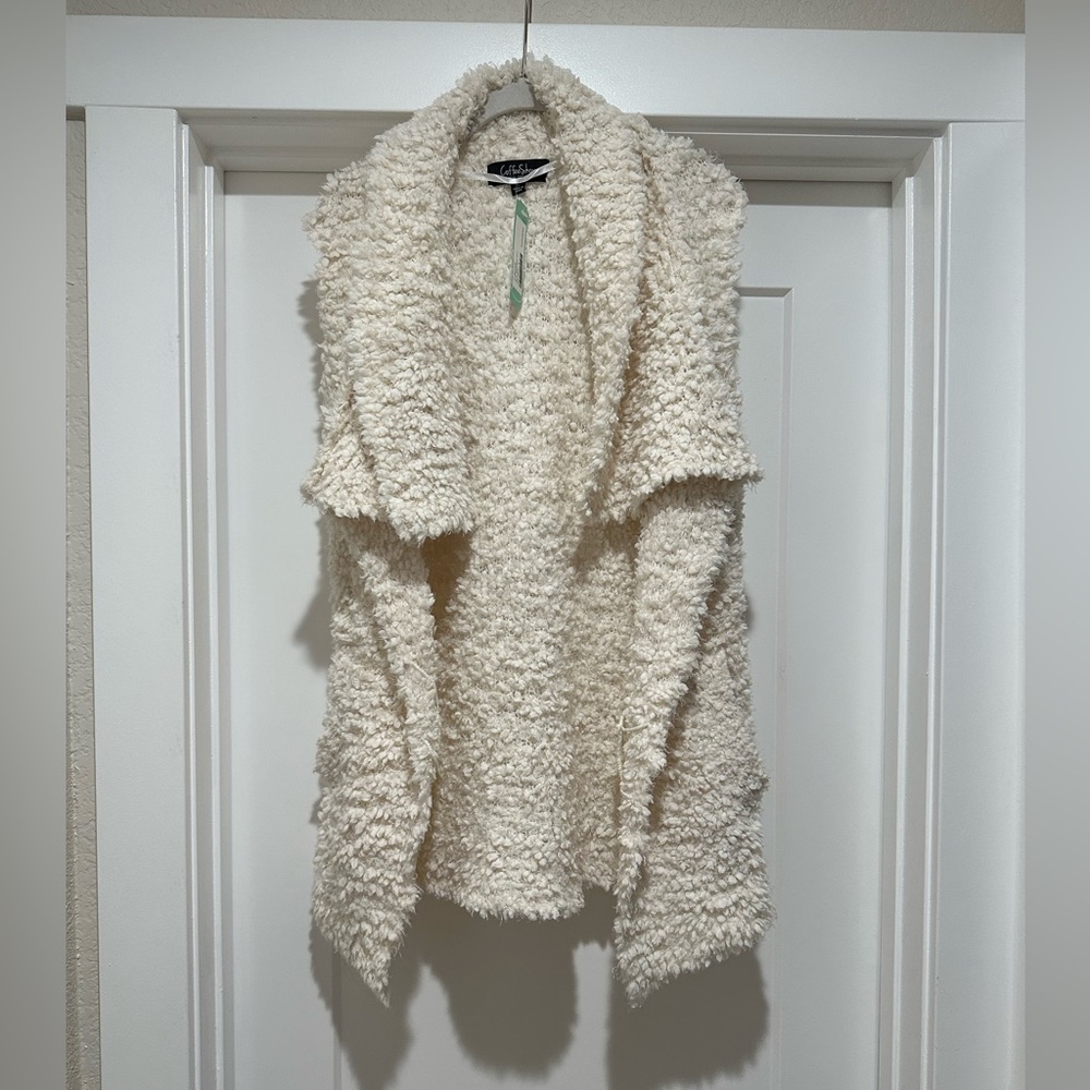 Coffee Shop Ruth Shearling Vest